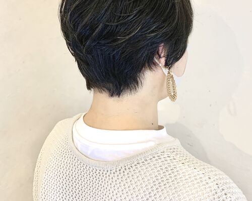 B036CDA0-AAFA-4C04-8404-4A1543AE237D